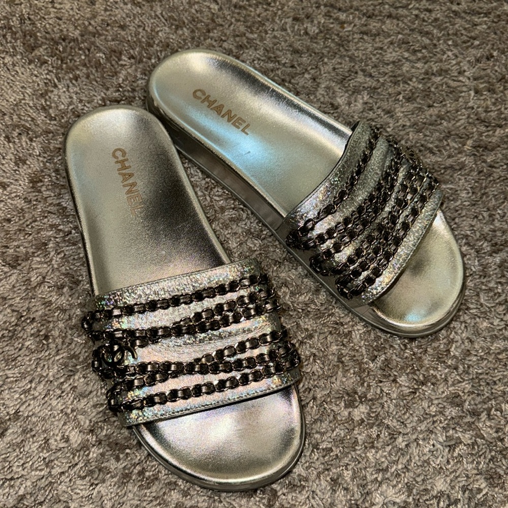 silver chanel slip on chain limited edition